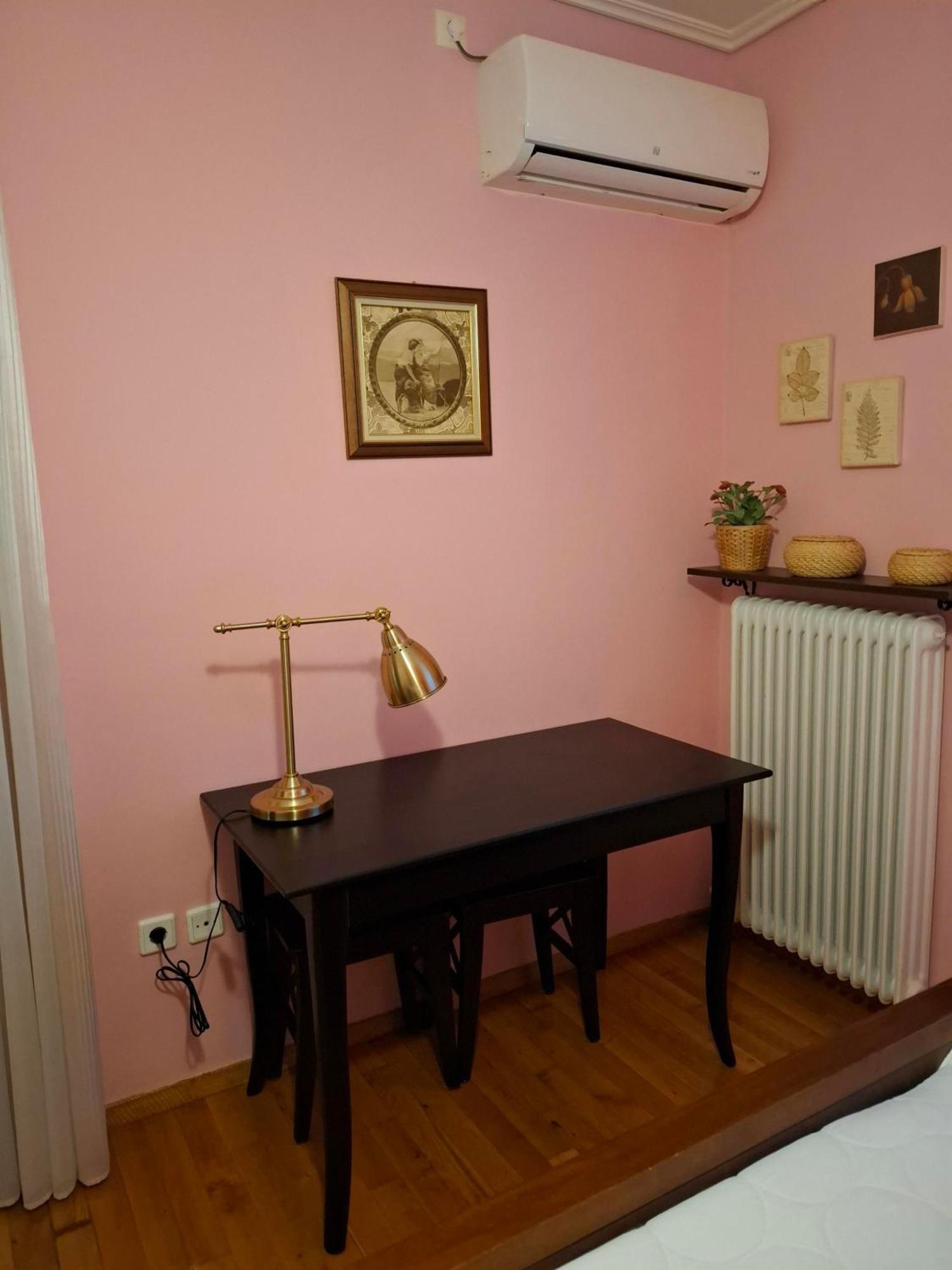 Athens Cozy Gem 2Br Apt - 200Mbps - 10 Min To Acropolis By Subway Luaran gambar