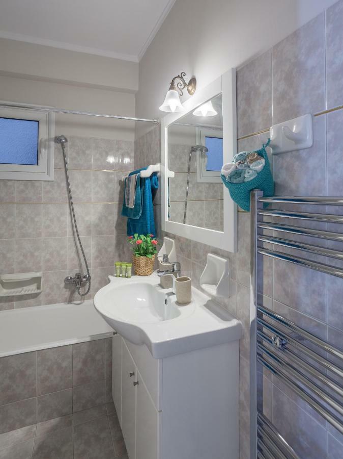 Athens Cozy Gem 2Br Apt - 200Mbps - 10 Min To Acropolis By Subway Luaran gambar