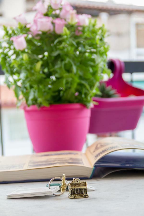 Athens Cozy Gem 2Br Apt - 200Mbps - 10 Min To Acropolis By Subway Luaran gambar